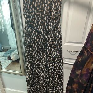 Velvet Black and Cream Geometric Maxi Dress